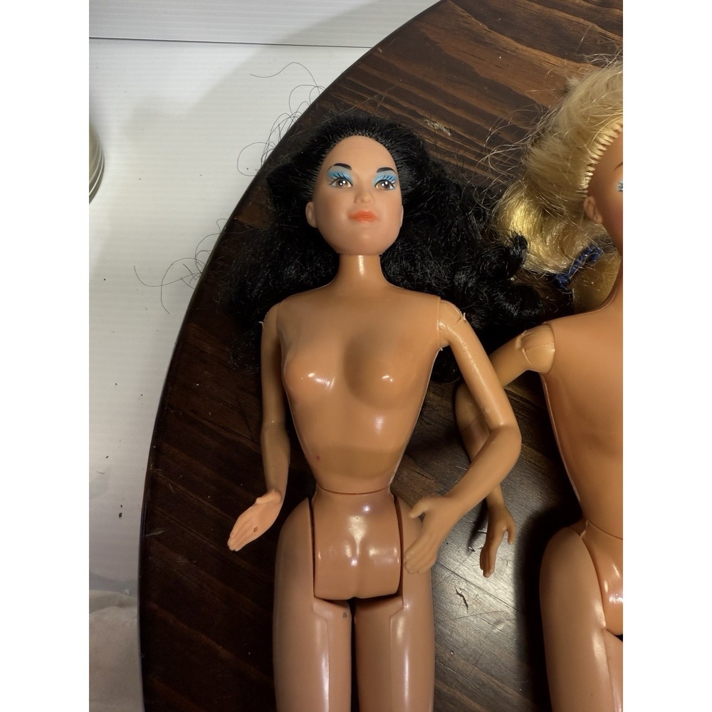 Barbie Dolls Blonde Nude Lot Of 6 With Younger Barbie - Picture 3 of 11
